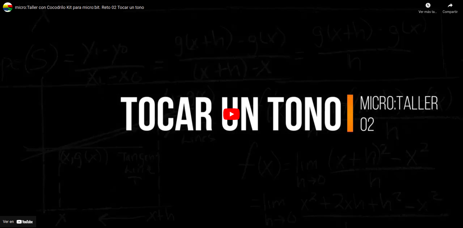 Vídeo que describe como al pulsar un botón externo, acciona un tono aleatorio en la placa micro:bit.